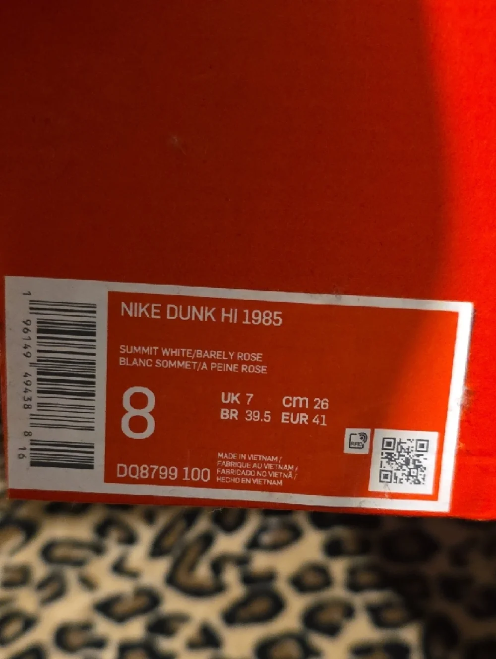 Nike two tone